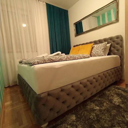 Daniris Apartman Нови-Сад Экстерьер фото