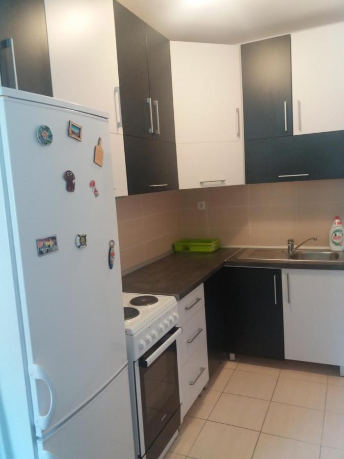 Daniris Apartman Нови-Сад Экстерьер фото